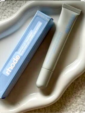 RHODE SUGARBERRY LIP